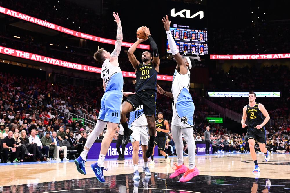 全网首发，足球纪录电影《决战梭鱼湾》明日12：00登陆爱奇艺